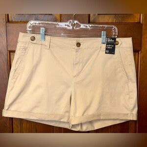 NY&C soho Girlfriend 4” Shorts, Size 10